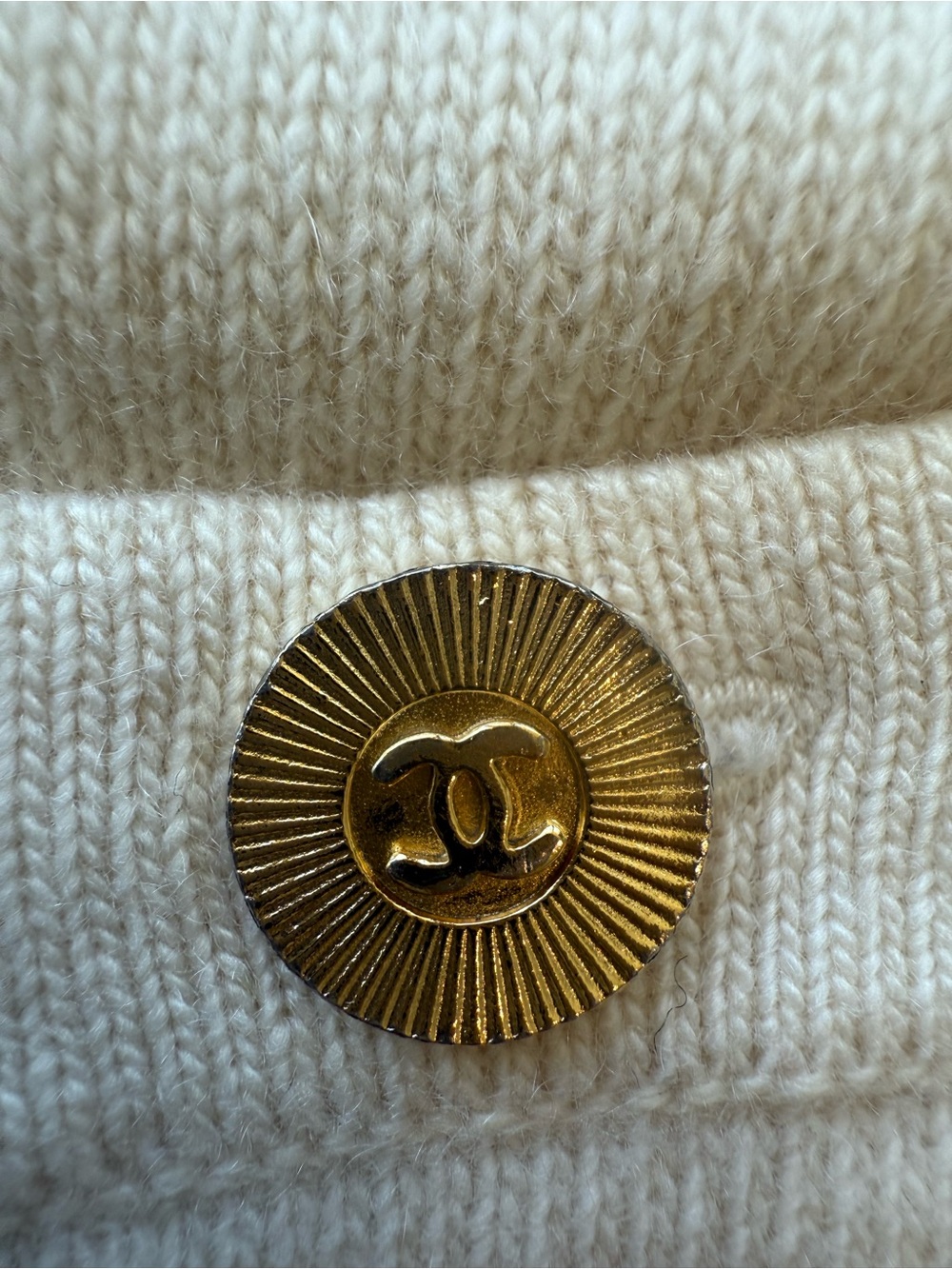 Authentic Vintage CHANEL Cream Collared Button-Front Cardigan with Gold Buttons - Picture 13 of 14